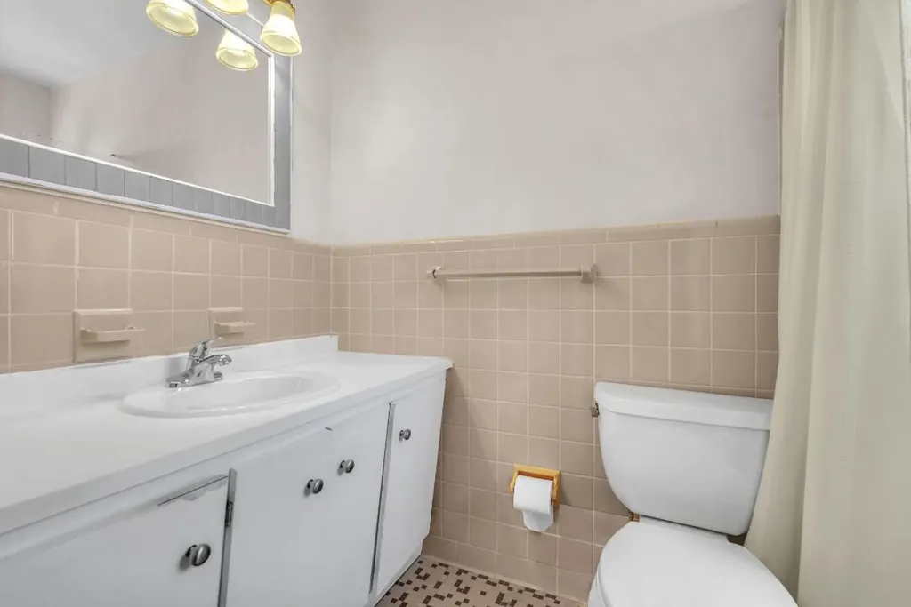 2108 Lake Bass Circle Lake Worth FL 33461