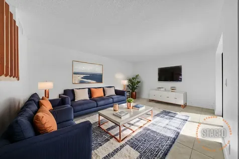 318 Woodland Road Palm Springs FL 33461