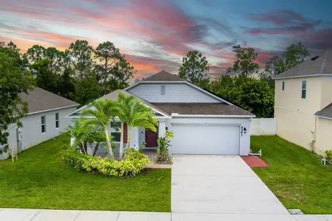 5241 NW Wisk Fern Circle Port St Lucie FL 34986