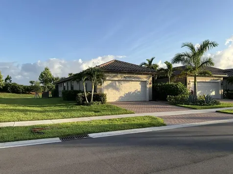4039 Basket Oak Circle Vero Beach FL 32967