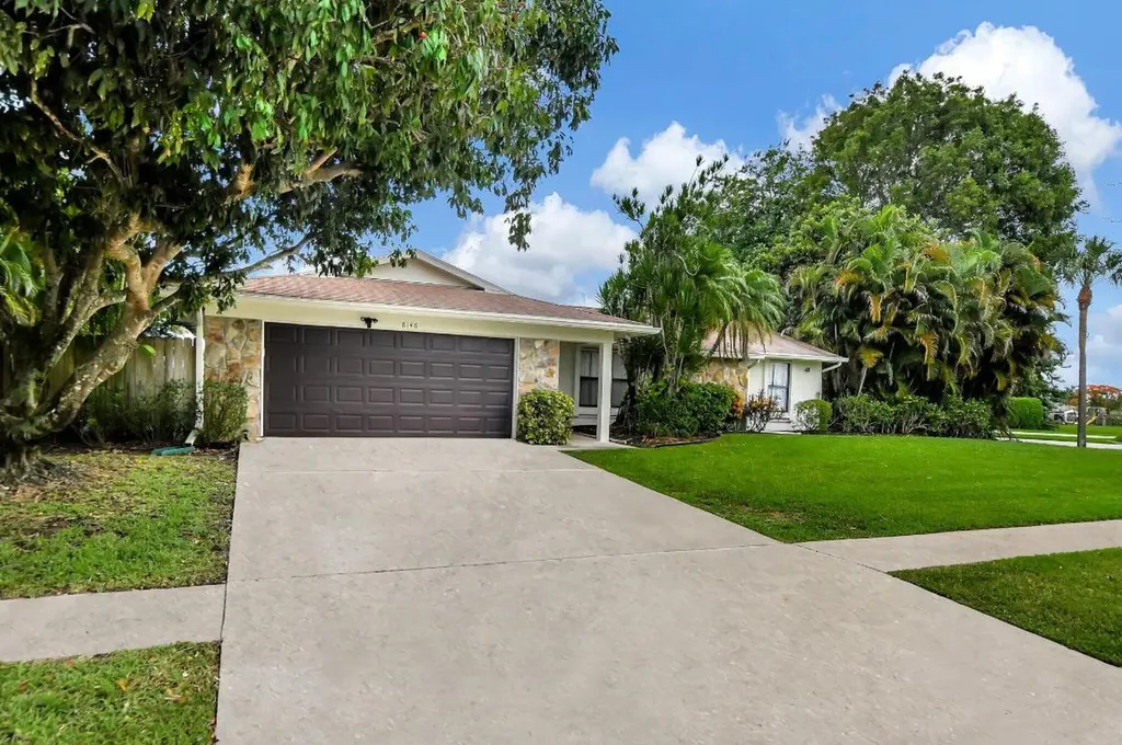 8146 Rose Marie Avenue E Boynton Beach FL 33472