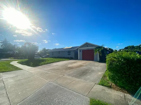 10431 Carmen Lane Royal Palm Beach FL 33411