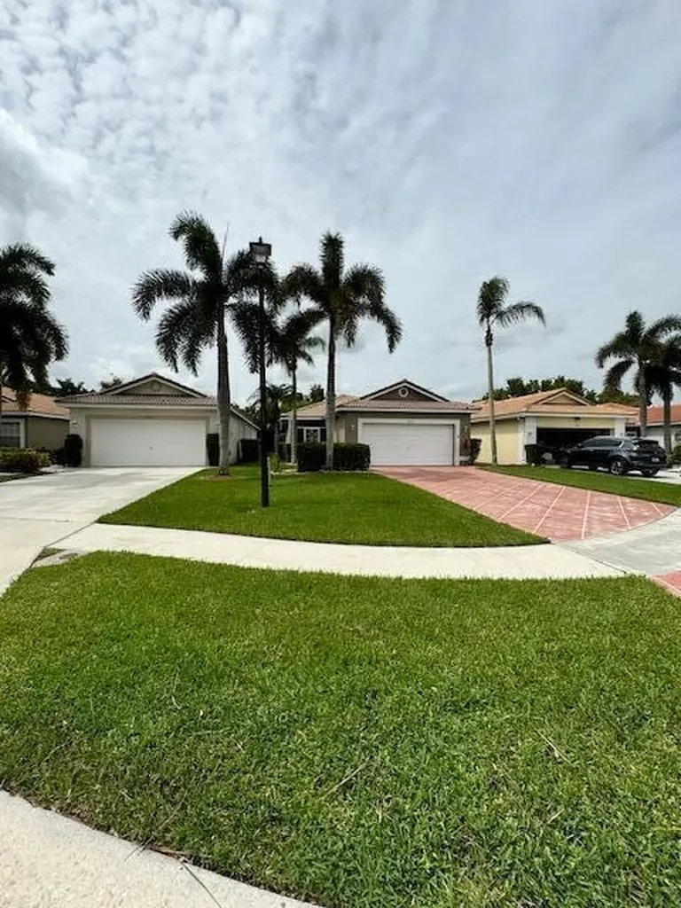 9676 Cherry Blossom Court Boynton Beach FL 33437
