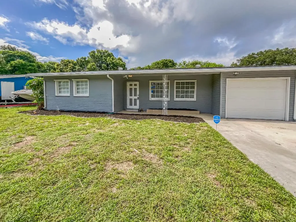 509 Azalea Avenue Fort Pierce FL 34982