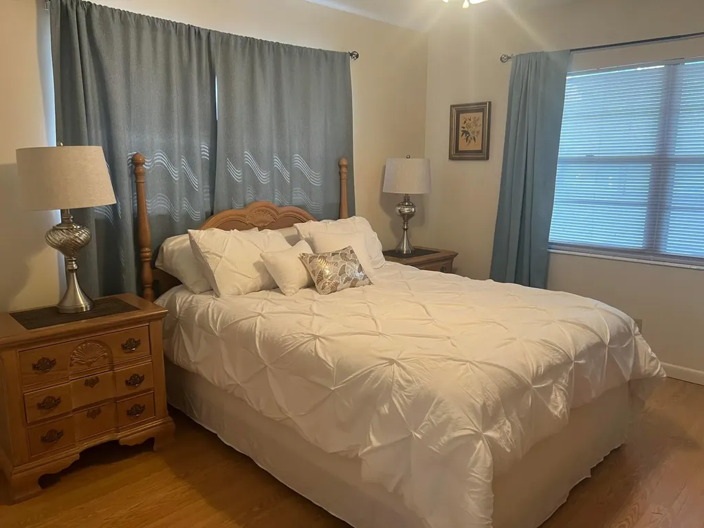 318 Mansfield H Boca Raton FL 33434