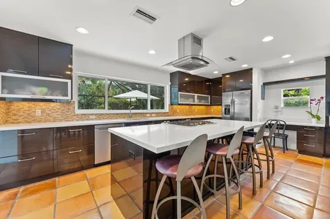 856 NW 6th Terrace Boca Raton FL 33486