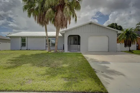 1917 SE Floresta Drive Port St Lucie FL 34983