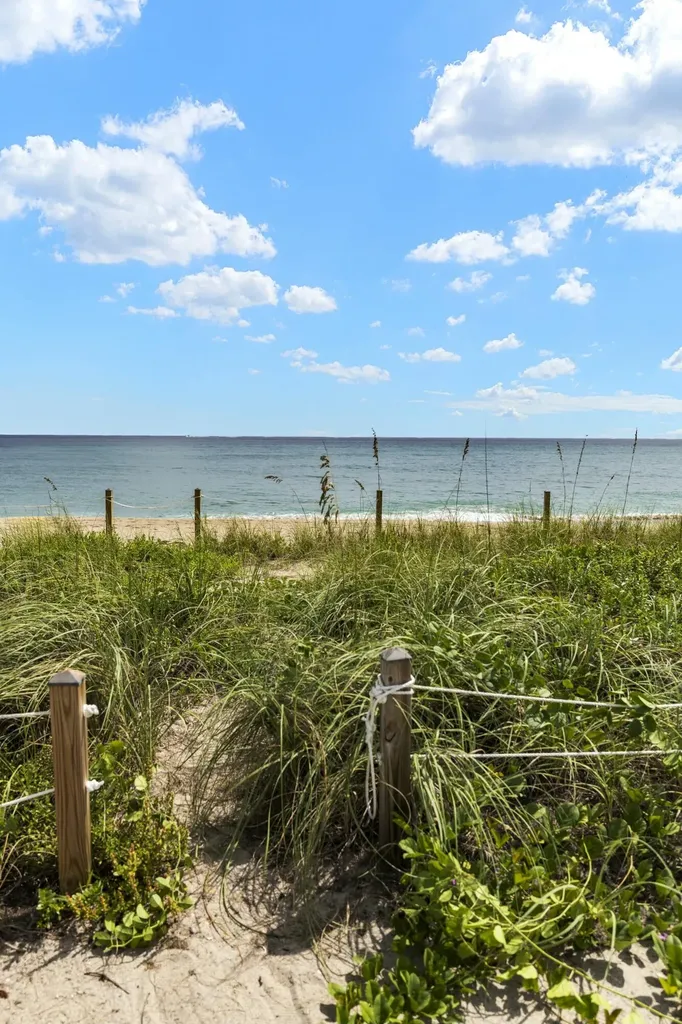 200 N Ocean Boulevard Palm Beach FL 33480