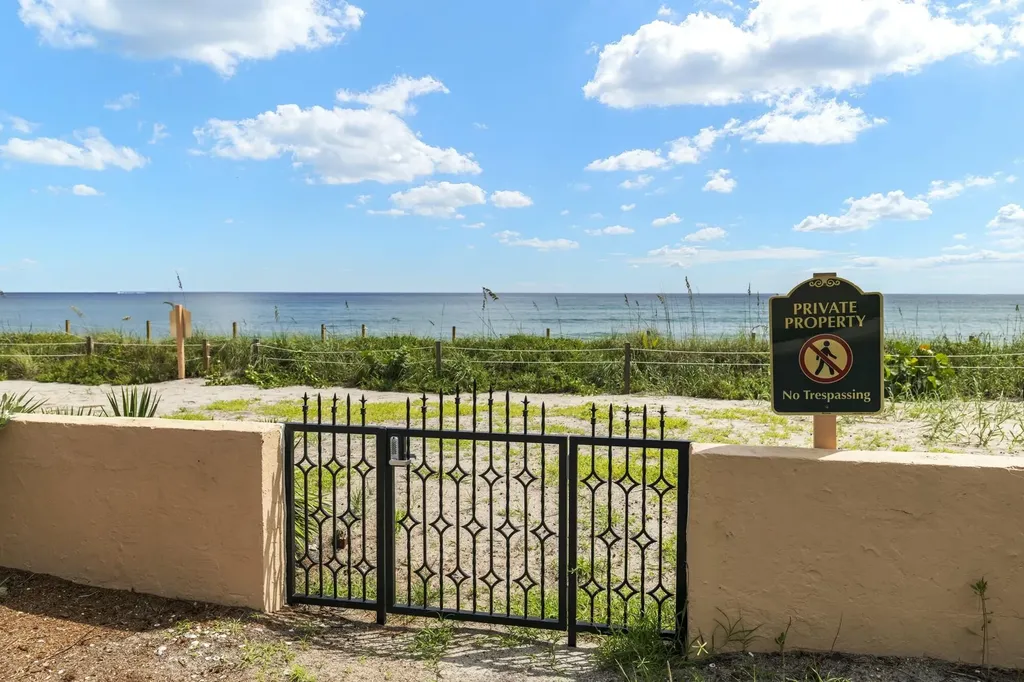 200 N Ocean Boulevard Palm Beach FL 33480