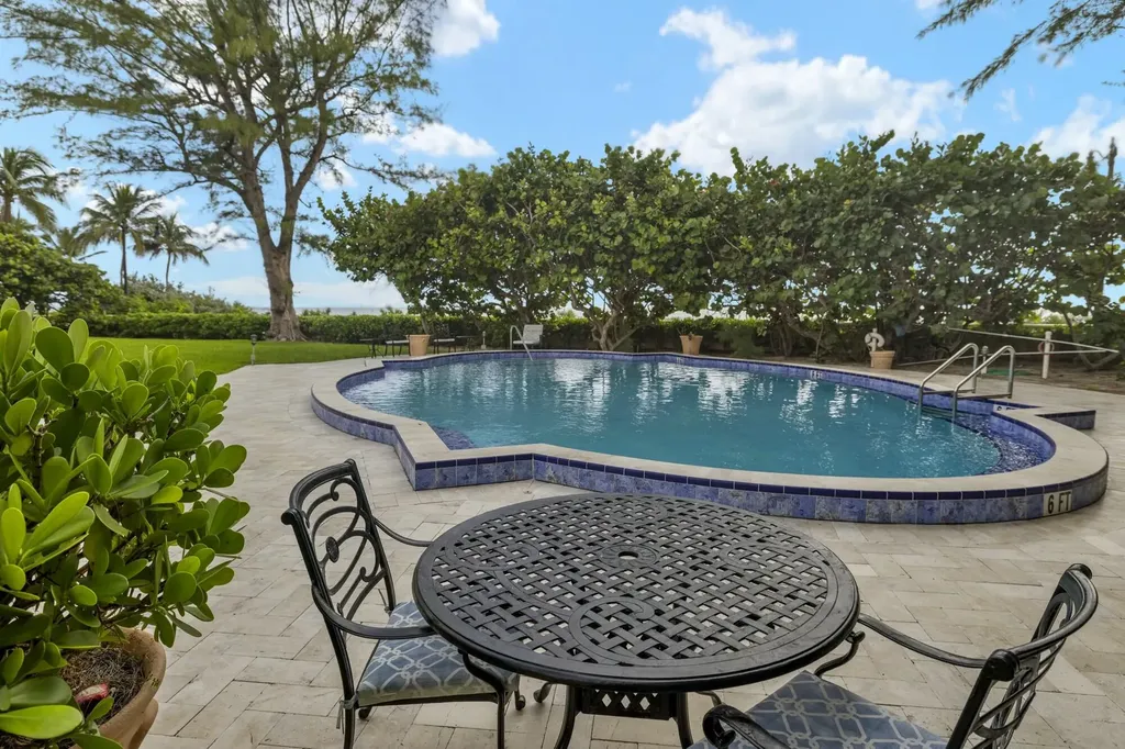 200 N Ocean Boulevard Palm Beach FL 33480