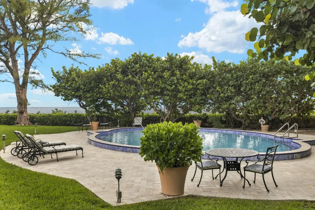 200 N Ocean Boulevard Palm Beach FL 33480