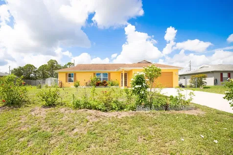 612 SW Stillman Avenue Port St Lucie FL 34953