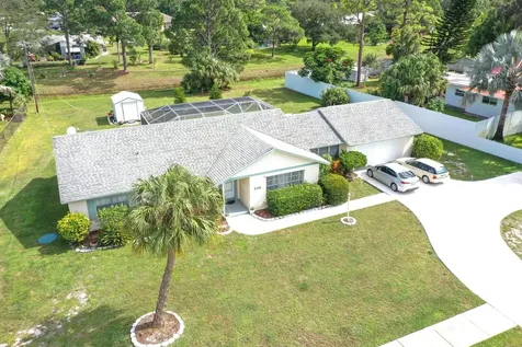 2141 SE Morningside Boulevard Port St Lucie FL 34952
