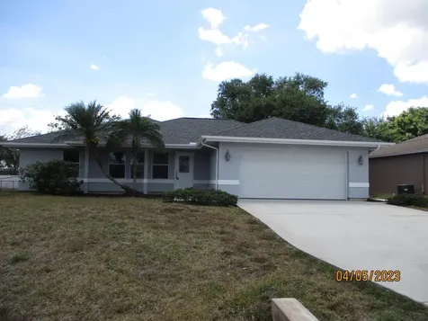1896 SW Cameo Boulevard Port St Lucie FL 34953