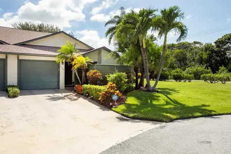 6755 SE Bunker Hill Drive Hobe Sound FL 33455