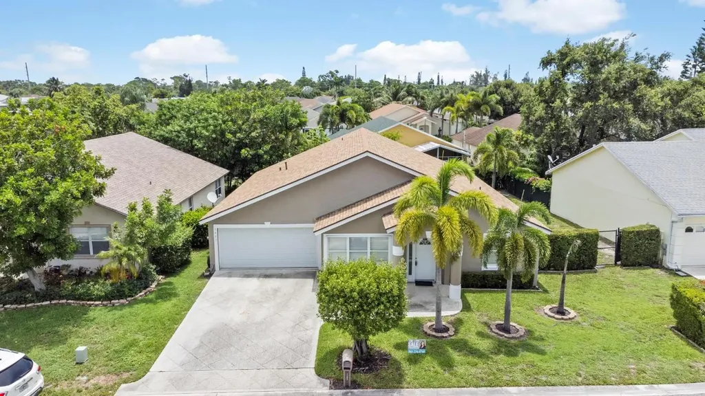 1403 Fairway Circle Greenacres FL 33413