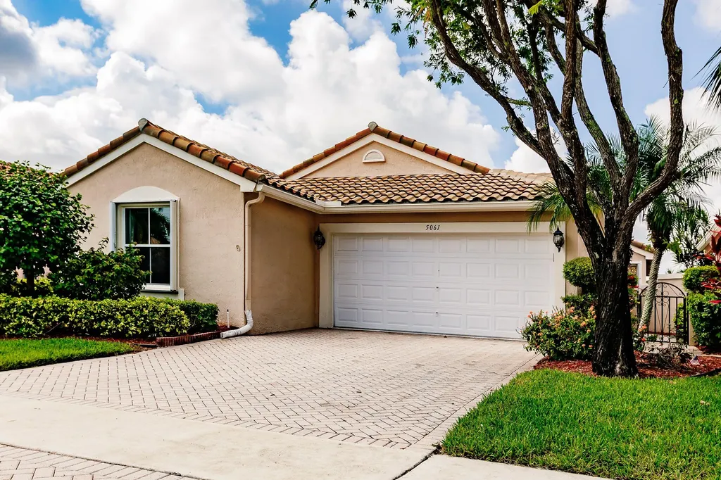 5061 Corbel Lake Way Boynton Beach FL 33437