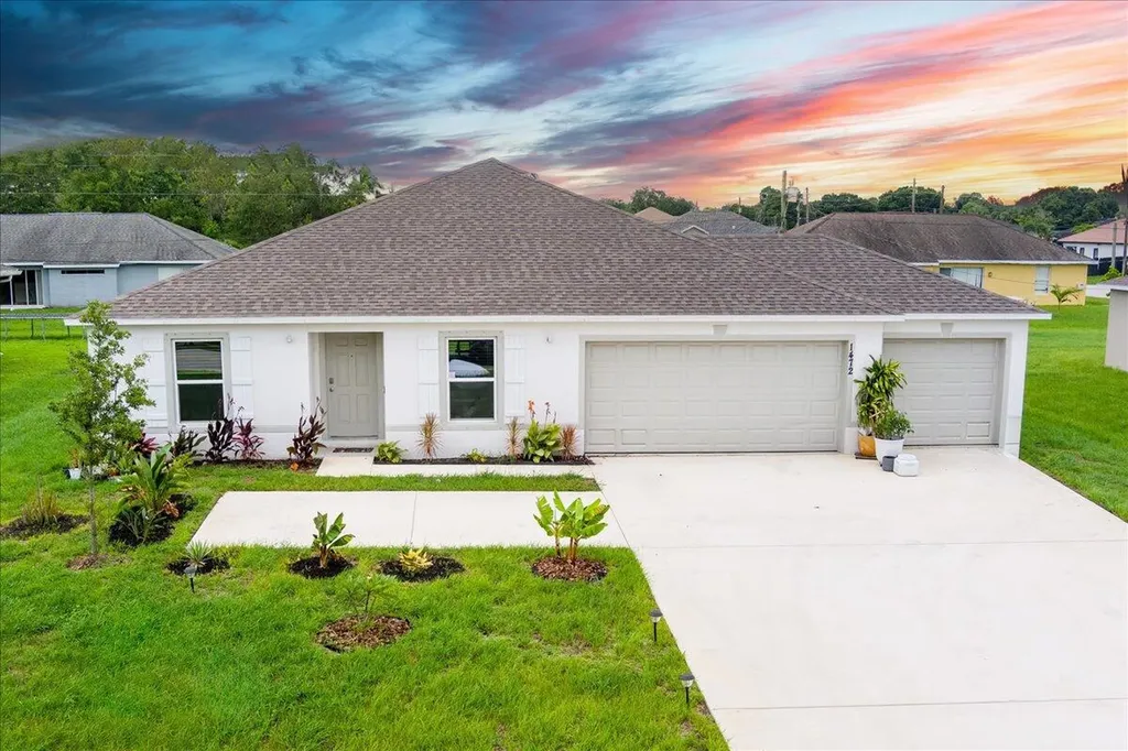 1472 SW California Boulevard Port St Lucie FL 34953