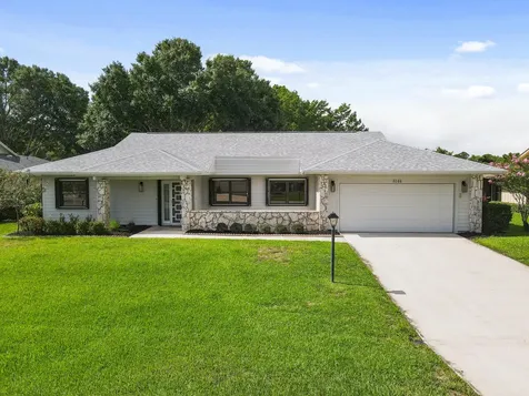 8144 SE Cypress Point Place Hobe Sound FL 33455