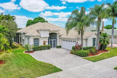 638 SW Lake Charles Circle Port St Lucie FL 34986