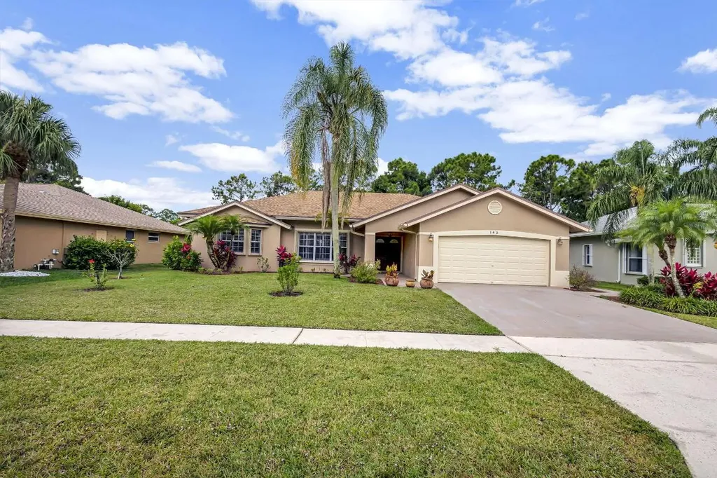 143 Saratoga Boulevard W Royal Palm Beach FL 33411