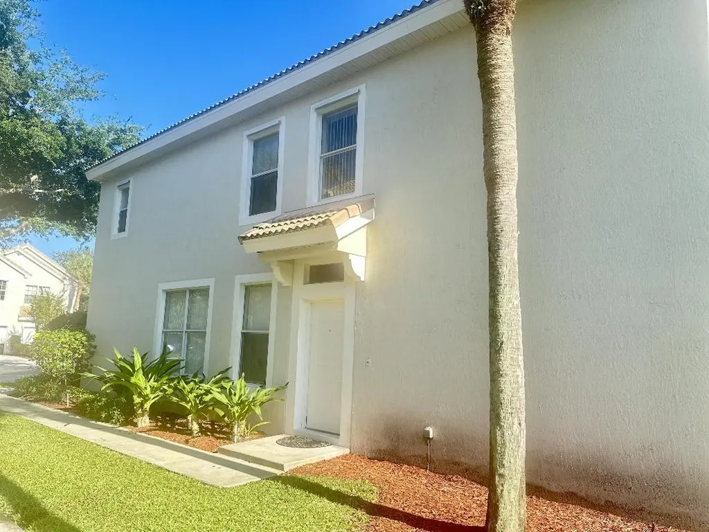 1081 Woodfield Road Greenacres FL 33415