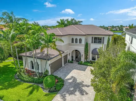 9076 Redonda Drive Boca Raton FL 33496