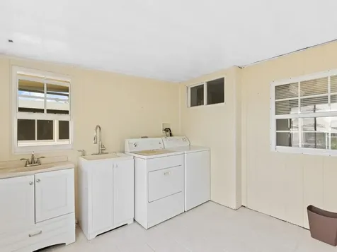 471 Tropical Isle Circle Fort Pierce FL 34982