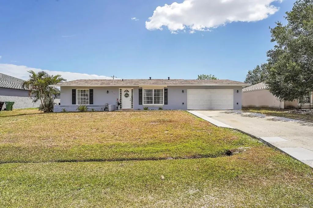 1251 SE Sandia Drive Port St Lucie FL 34983