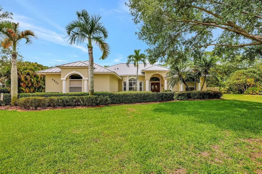4845 SW Lake Grove Circle Palm City FL 34990