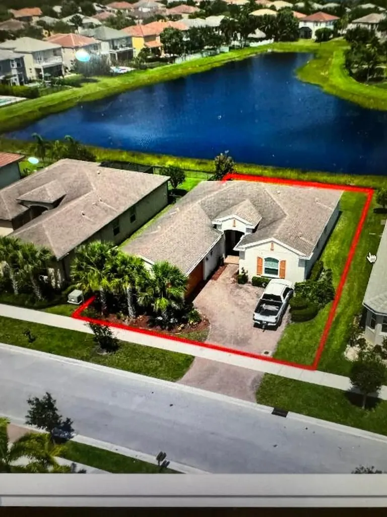 12055 SW Bennington Circle Port St Lucie FL 34987