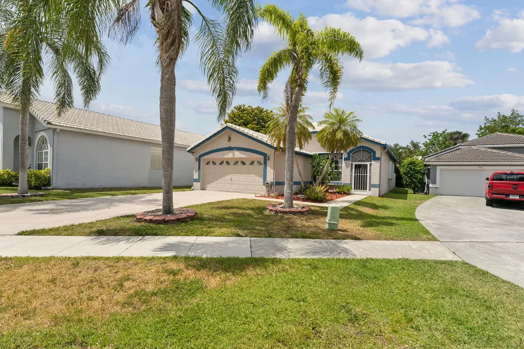 922 Lake Wellington Drive Wellington FL 33414