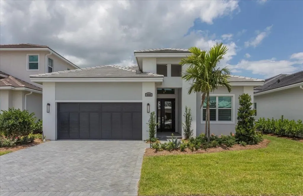9368 SW Pepoli Way Port St Lucie FL 34987