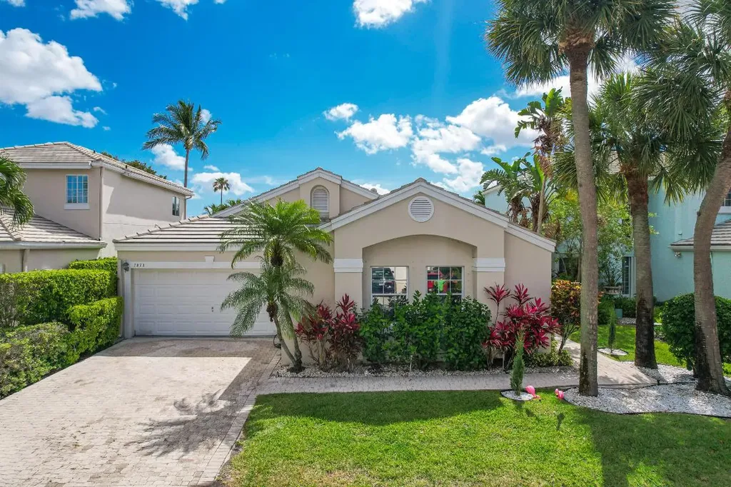 7873 Travlers Tree Drive Boca Raton FL 33433