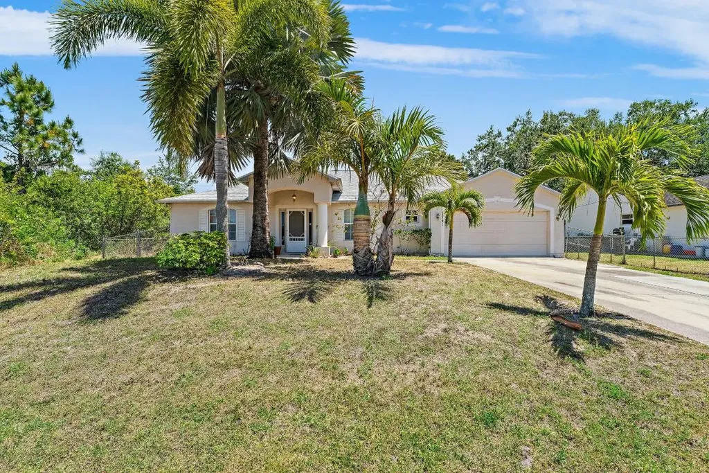 1741 SW Bismarck Street Port St Lucie FL 34953