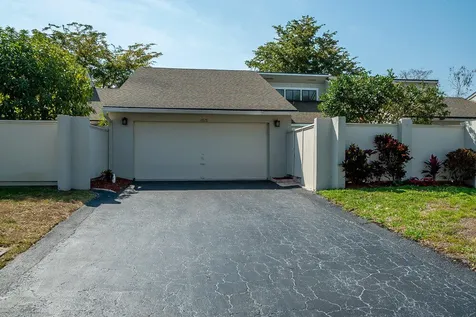 12828 Spinnaker Lane Wellington FL 33414