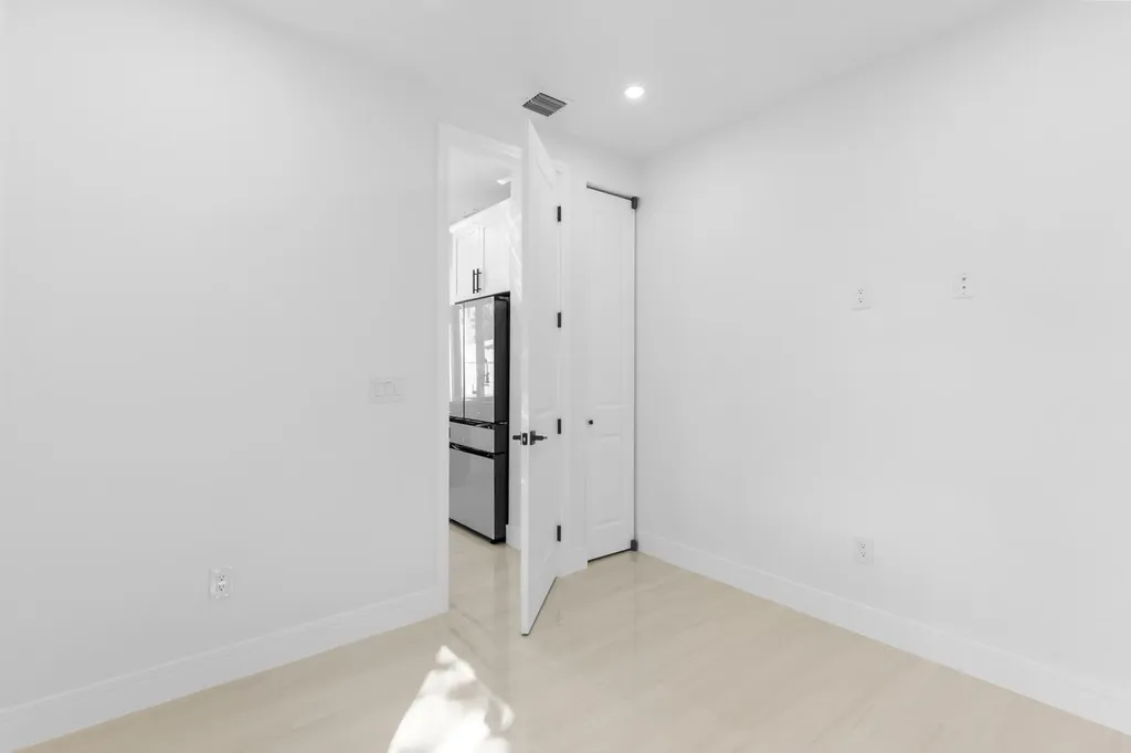 6997 NW 30th Terrace Fort Lauderdale FL 33309
