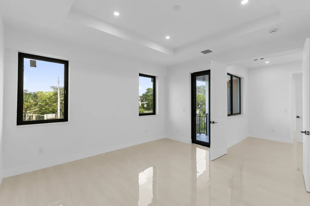 6997 NW 30th Terrace Fort Lauderdale FL 33309