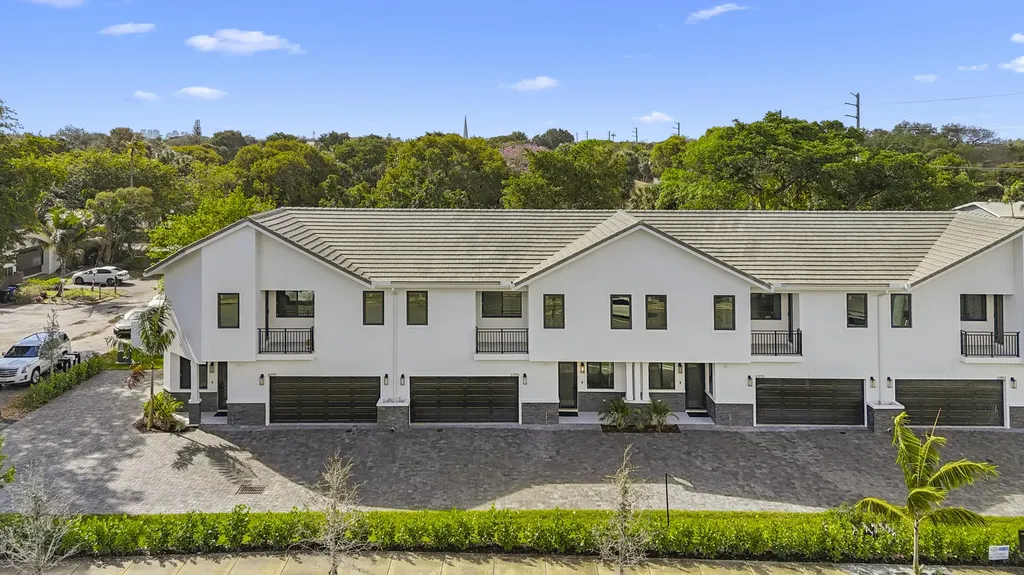 6997 NW 30th Terrace Fort Lauderdale FL 33309