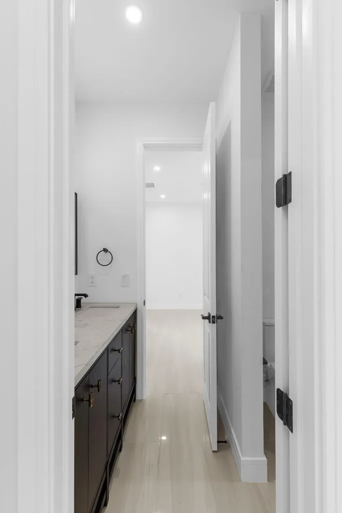 6997 NW 30th Terrace Fort Lauderdale FL 33309