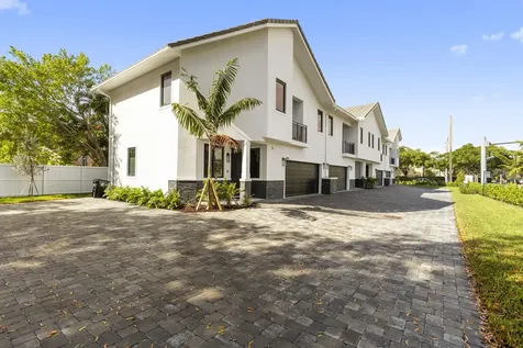 6997 NW 30th Terrace Fort Lauderdale FL 33309