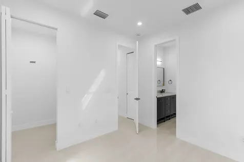 6997 NW 30th Terrace Fort Lauderdale FL 33309