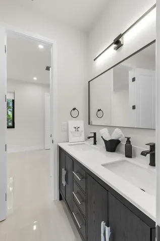 6997 NW 30th Terrace Fort Lauderdale FL 33309