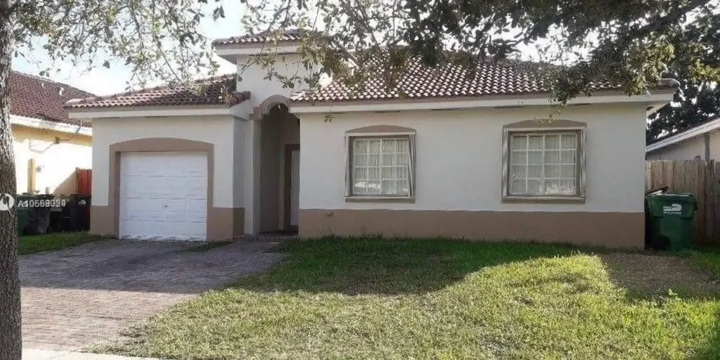 22601 SW 103rd Court Cutler Bay FL 33190