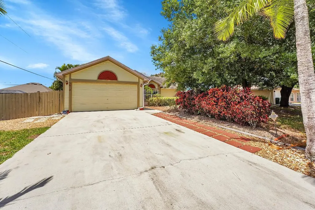 3812 SW Ramspeck Street Port St Lucie FL 34953