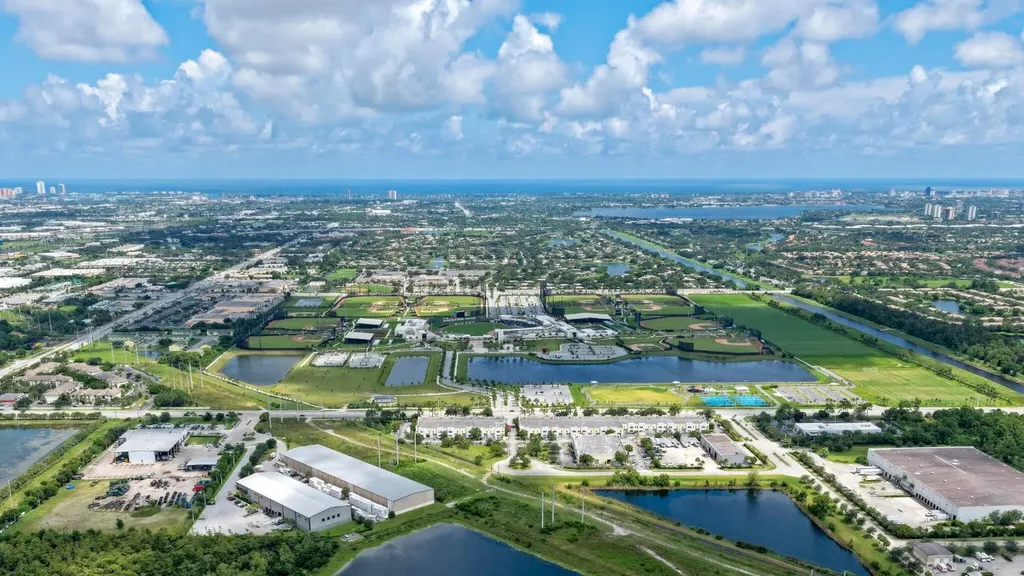 28 Yacht Club Drive North Palm Beach FL 33408