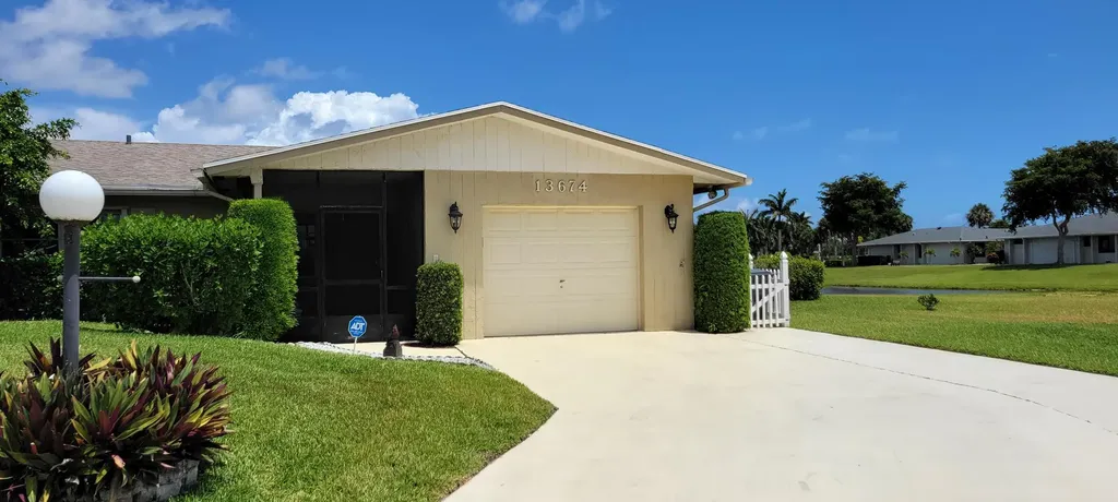 13674 Whippet Way W Delray Beach FL 33484