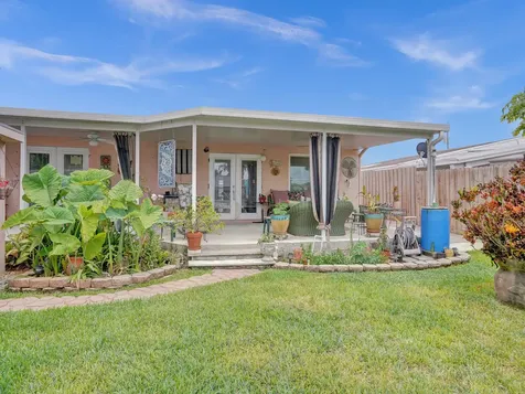 2631 Sherman Street Hollywood FL 33020
