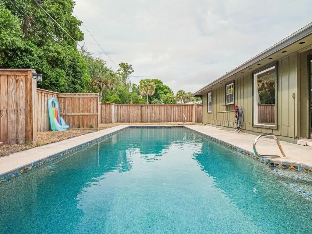 285 20th Avenue Vero Beach FL 32962
