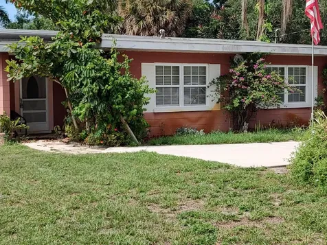 897 SW 28th Street Palm City FL 34990